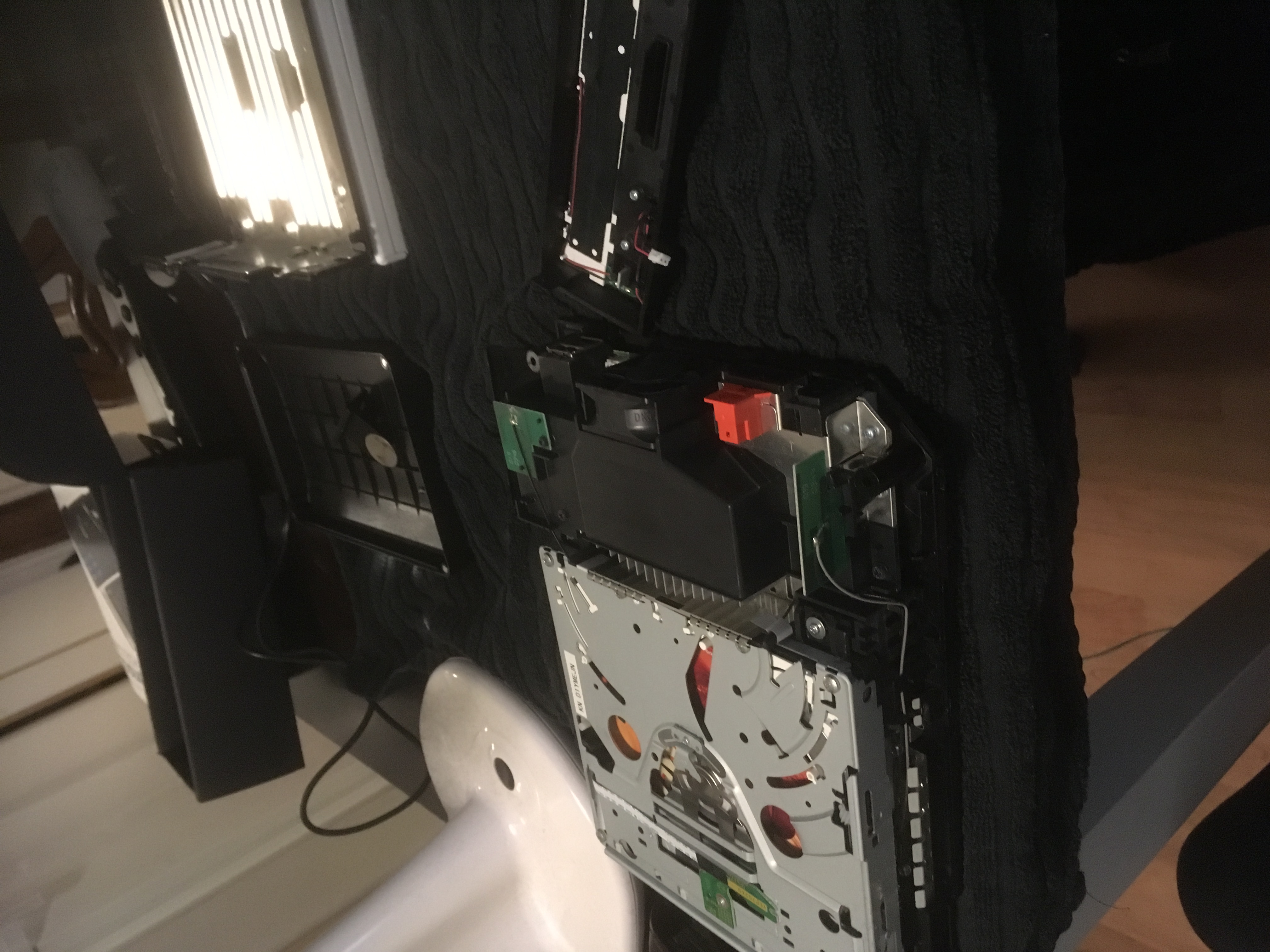 disassembling a Wii
